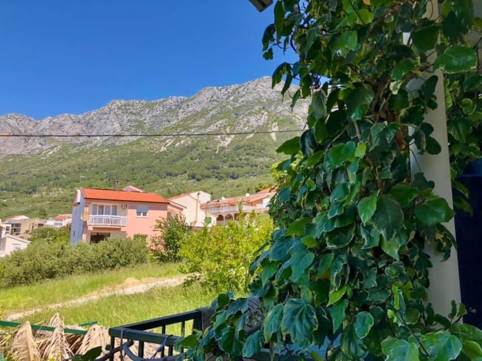 Apartmani Gradac Exterior foto