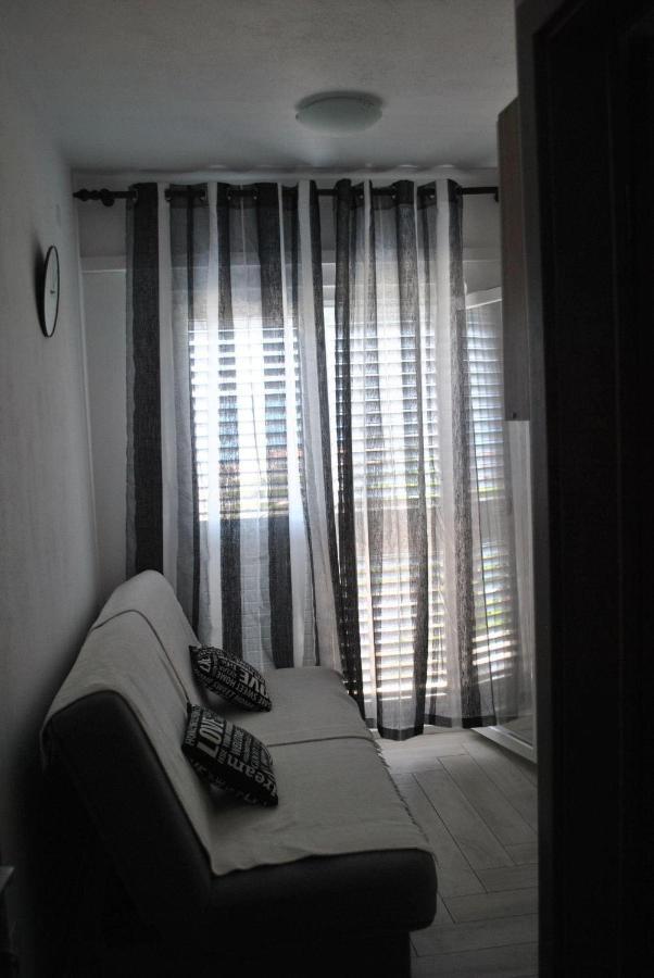 Apartmani Gradac Gradac  Exterior foto